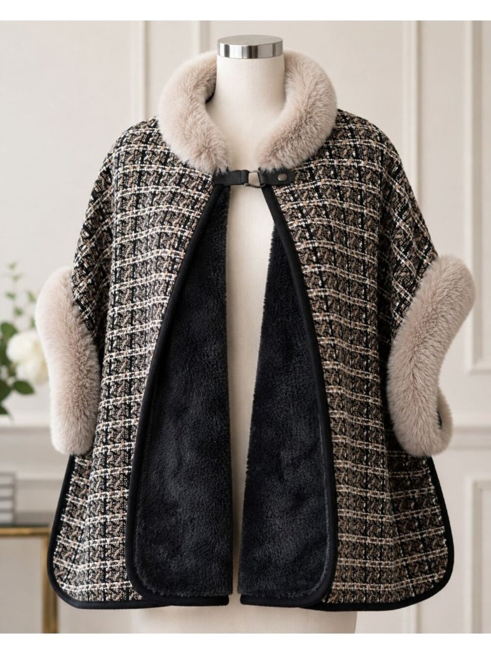 HK21 - "Vince Camuto Faux Fur Trim Tweed Cape Poncho One Size Black Ivory Beige
